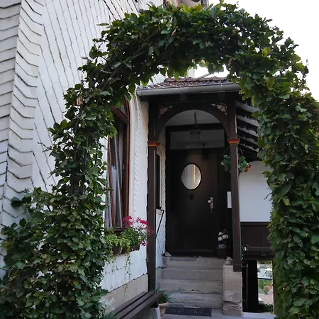 Bourguet アパート *